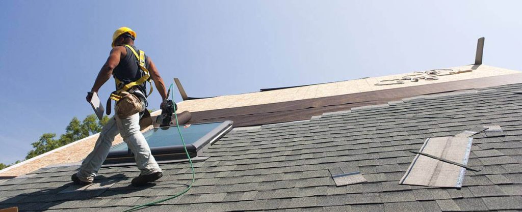 roofer at work